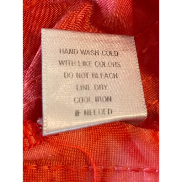 Dress Barn ladies blouse Lg, coral colored with sequin detail - Picture 10 of 10